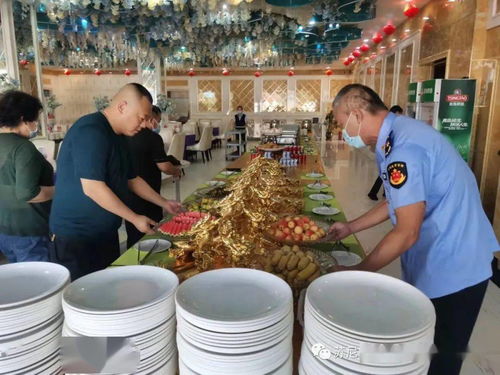 蘇尼特右旗市場(chǎng)監(jiān)督管理局 織密監(jiān)管網(wǎng)絡(luò)，筑牢食品安全防線，全力護(hù)航黨代會(huì)餐飲安全